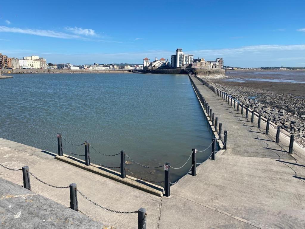 Apartmán The Retreat Weston-super-Mare Exteriér fotografie